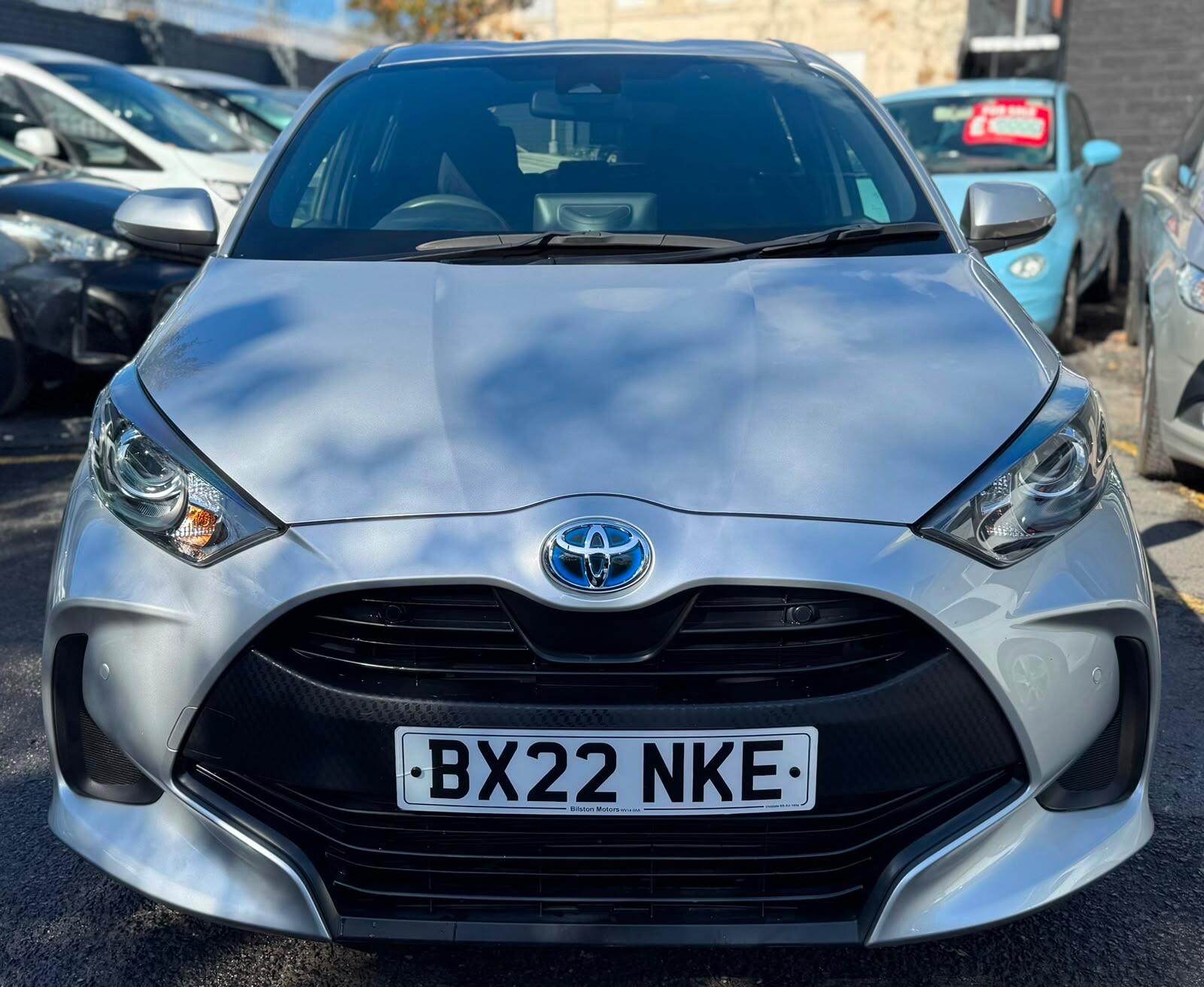 Toyota Yaris - 1.5 VVT-h Dynamic E-CVT Euro 6 (s/s) 5dr - Hatchback (2020 -) Image